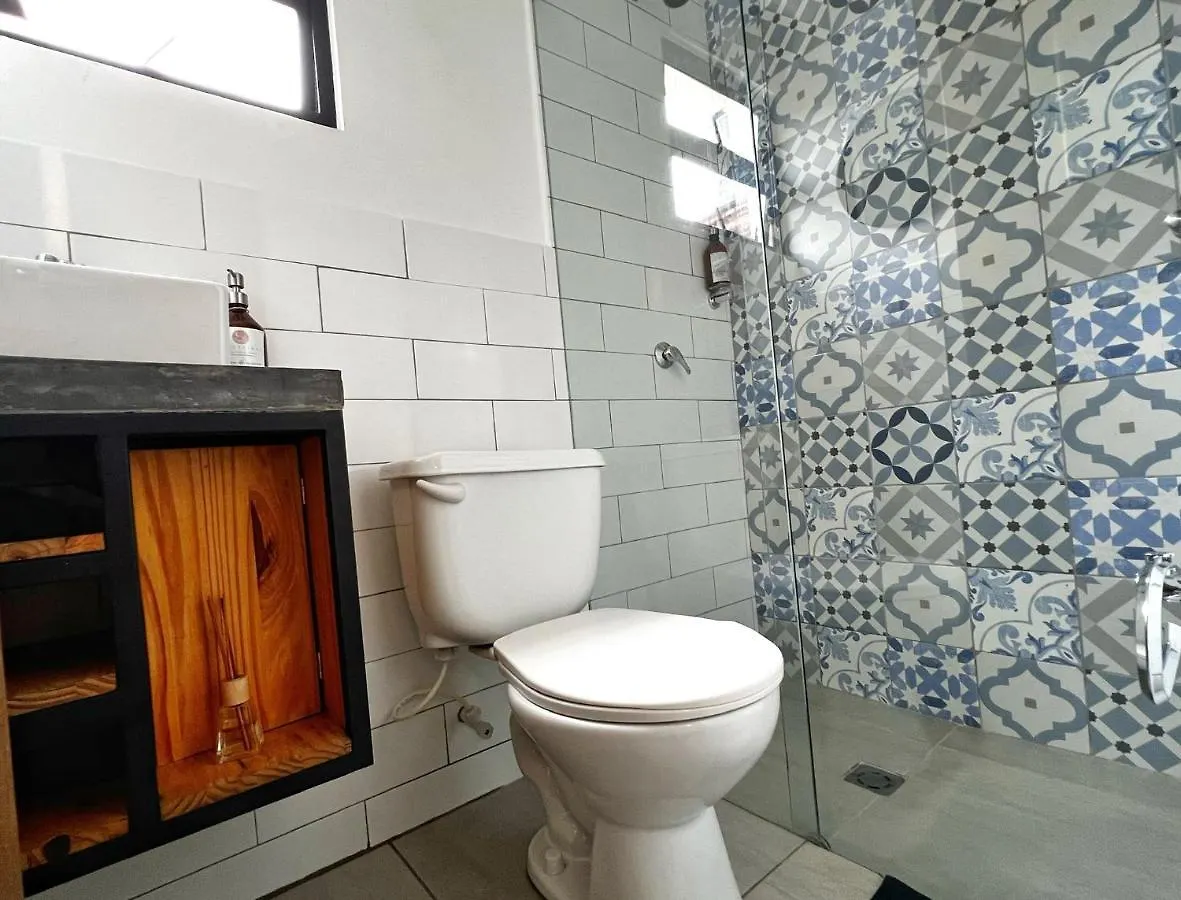 Casa Hotel Los Laureles Medellin Apartment