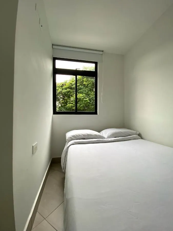 Casa Hotel Los Laureles Medellin 0*,  Colombia