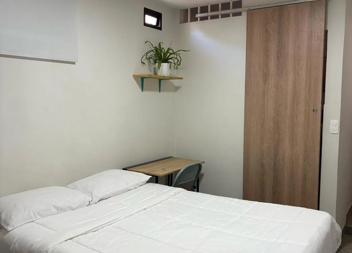 Casa Hotel Los Laureles Medellin 0*,  Colombia